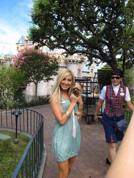 Ashley Tisdale Fotoğrafı