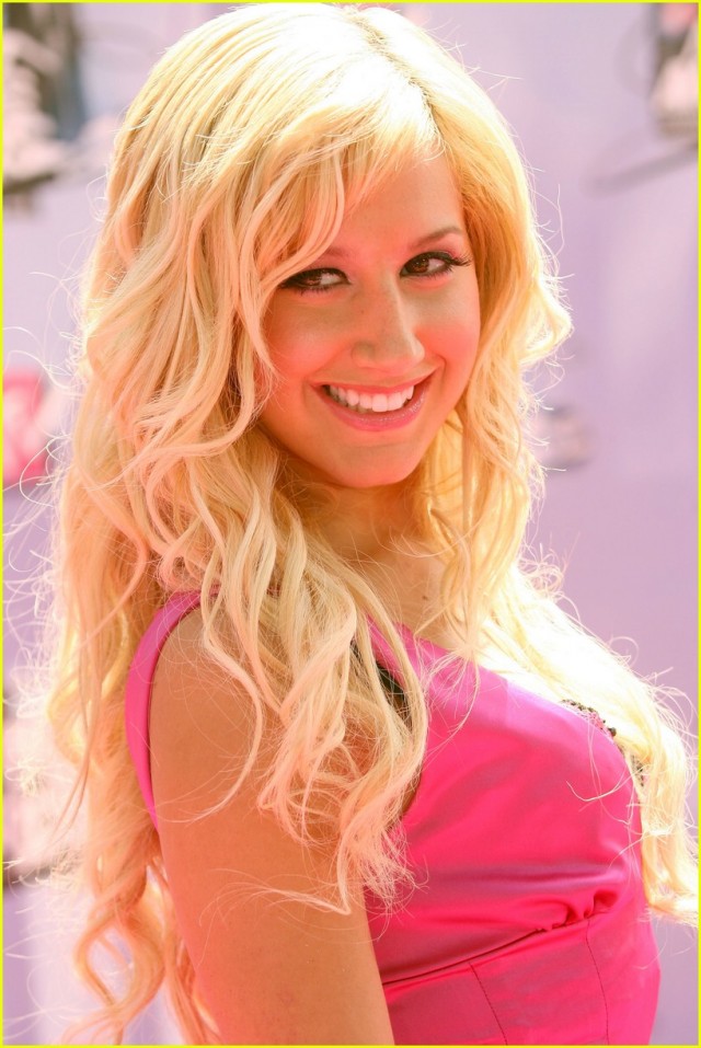 Ashley Tisdale Fotoğrafı