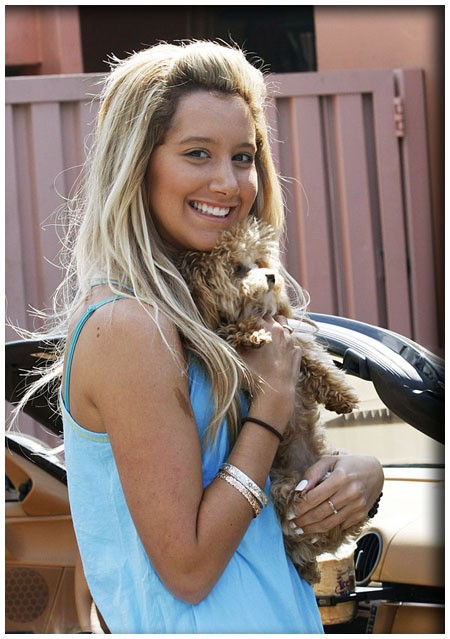 Ashley Tisdale Fotoğrafı