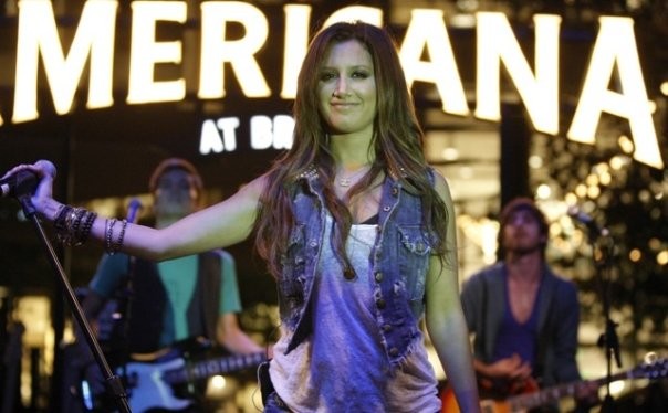 Ashley Tisdale Fotoğrafı