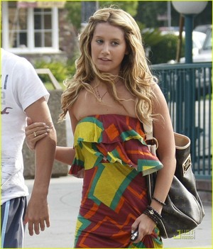 Ashley Tisdale Fotoğrafı
