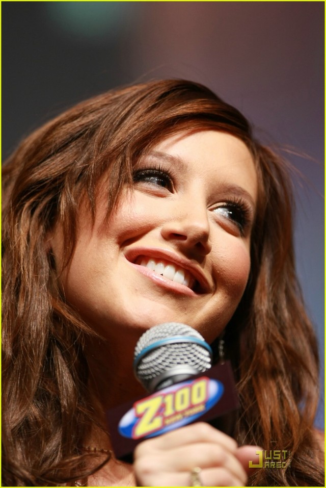 Ashley Tisdale Fotoğrafı