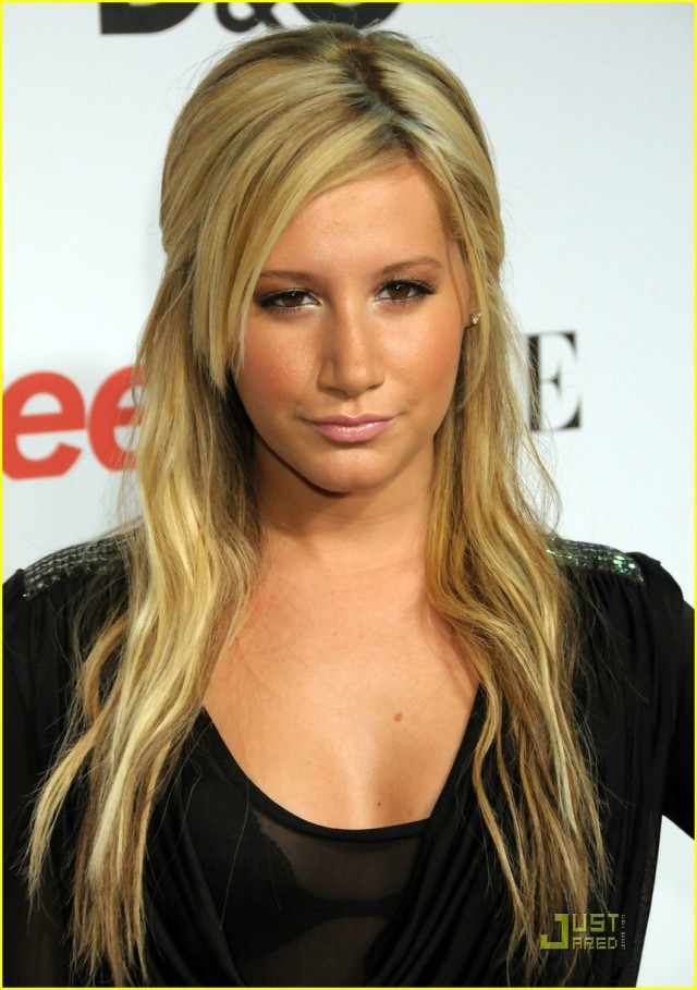 Ashley Tisdale Fotoğrafı