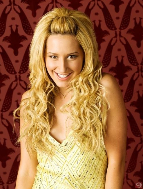 Ashley Tisdale Fotoğrafı