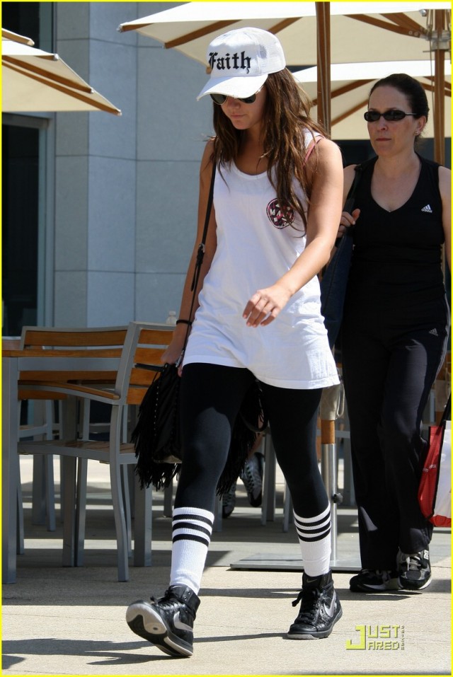 Ashley Tisdale Fotoğrafı