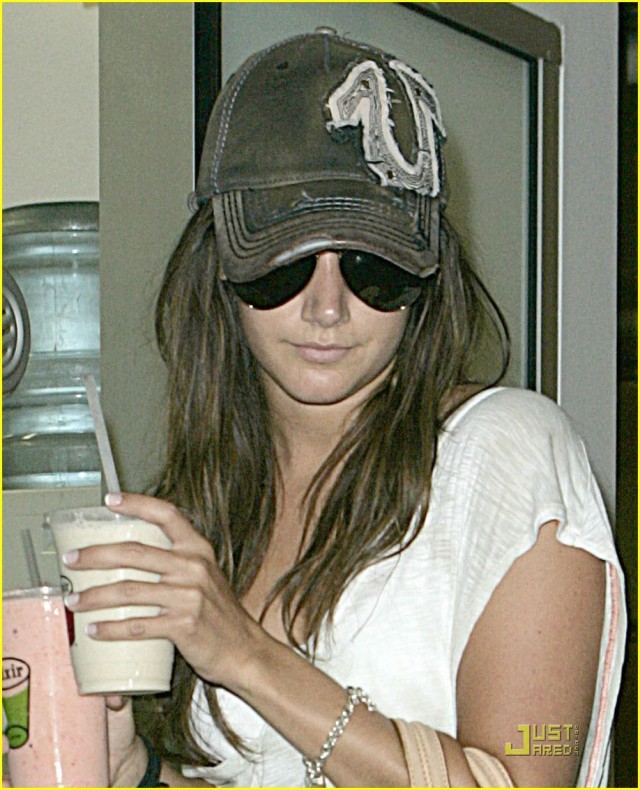 Ashley Tisdale Fotoğrafı