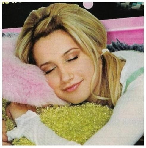Ashley Tisdale Fotoğrafı