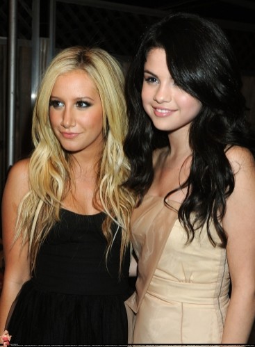 Ashley Tisdale Fotoğrafı