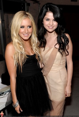 Ashley Tisdale Fotoğrafı