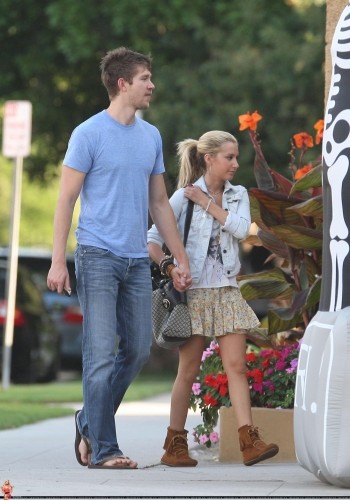 Ashley Tisdale Fotoğrafı