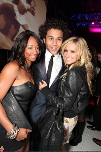 Ashley Tisdale Fotoğrafı