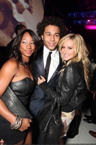 Ashley Tisdale Fotoğrafı