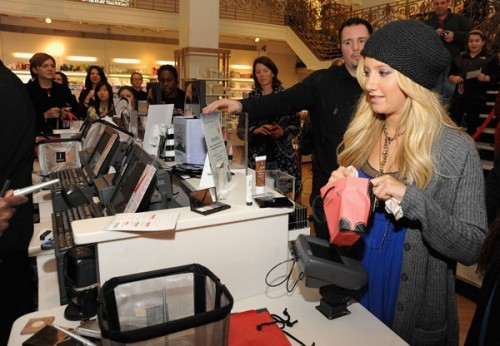 Ashley Tisdale Fotoğrafı