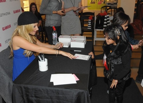 Ashley Tisdale Fotoğrafı