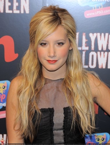 Ashley Tisdale Fotoğrafı