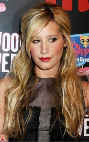 Ashley Tisdale Fotoğrafı