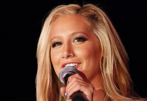 Ashley Tisdale Fotoğrafı