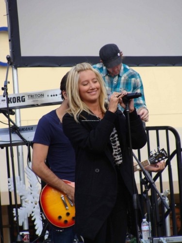 Ashley Tisdale Fotoğrafı