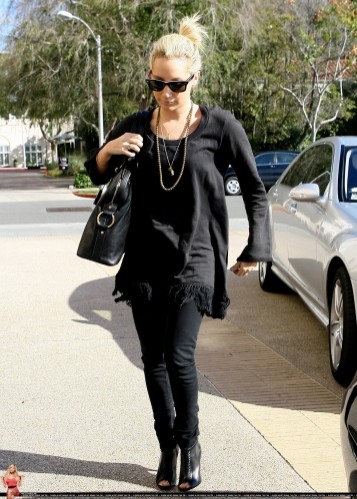 Ashley Tisdale Fotoğrafı