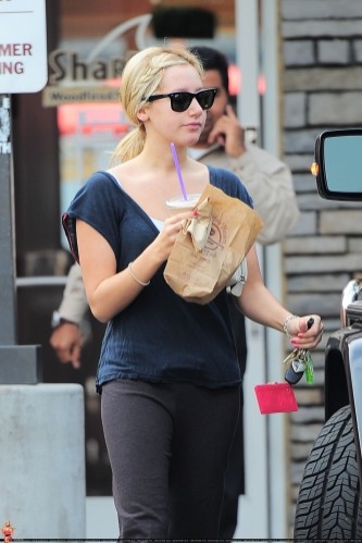 Ashley Tisdale Fotoğrafı