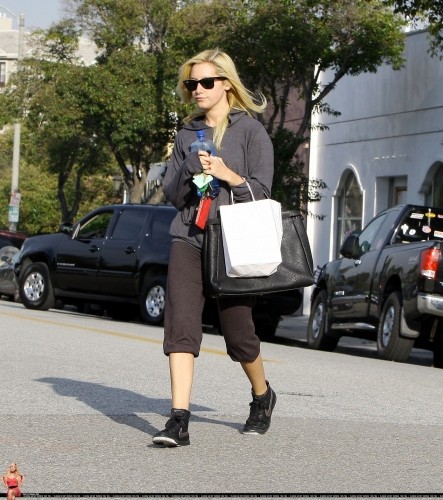 Ashley Tisdale Fotoğrafı