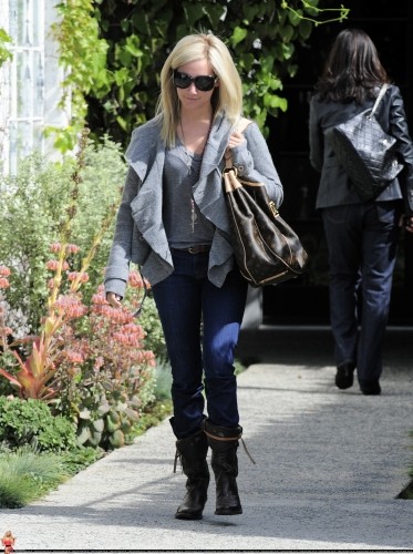 Ashley Tisdale Fotoğrafı