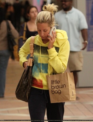 Ashley Tisdale Fotoğrafı