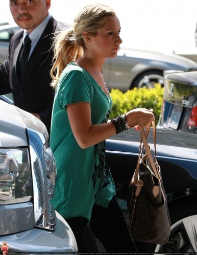 Ashley Tisdale Fotoğrafı