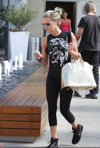 Ashley Tisdale Fotoğrafı