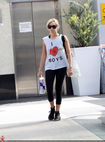 Ashley Tisdale Fotoğrafı