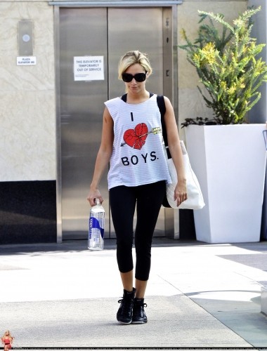 Ashley Tisdale Fotoğrafı