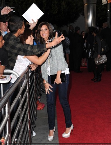 Ashley Tisdale Fotoğrafı