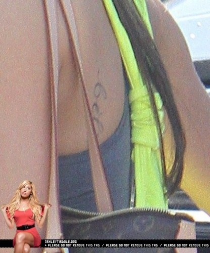 Ashley Tisdale Fotoğrafı