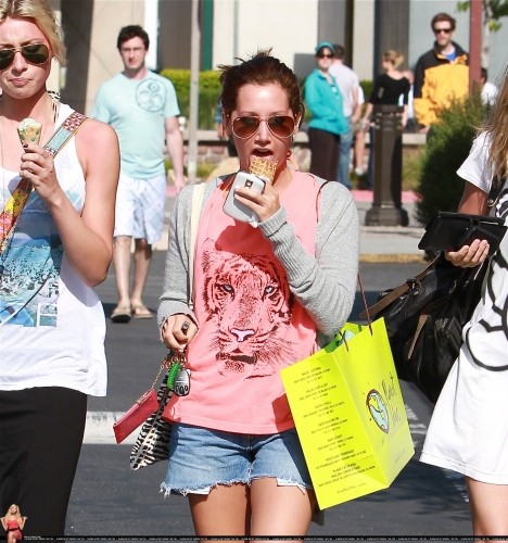 Ashley Tisdale Fotoğrafı