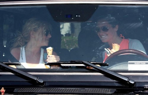 Ashley Tisdale Fotoğrafı