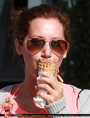 Ashley Tisdale Fotoğrafı