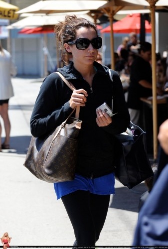 Ashley Tisdale Fotoğrafı