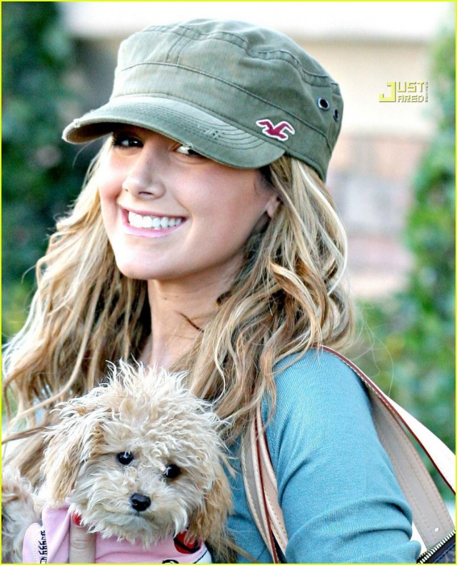 Ashley Tisdale Fotoğrafı