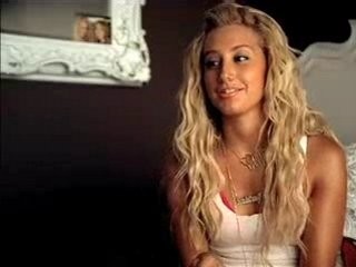 Ashley Tisdale Fotoğrafı