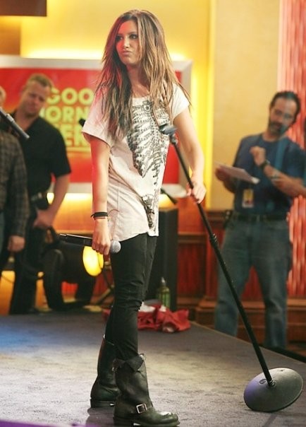 Ashley Tisdale Fotoğrafı