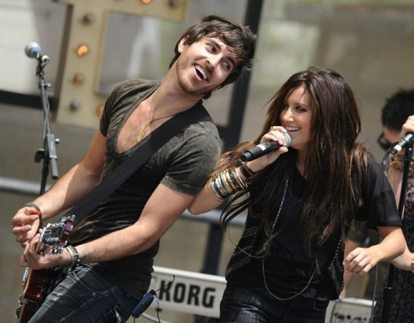 Ashley Tisdale Fotoğrafı