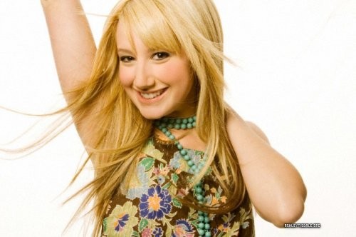 Ashley Tisdale Fotoğrafı