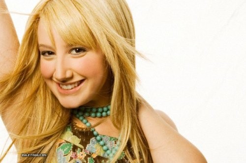 Ashley Tisdale Fotoğrafı