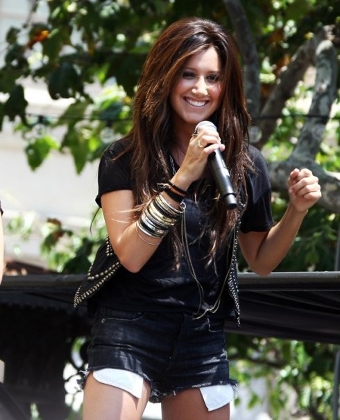 Ashley Tisdale Fotoğrafı