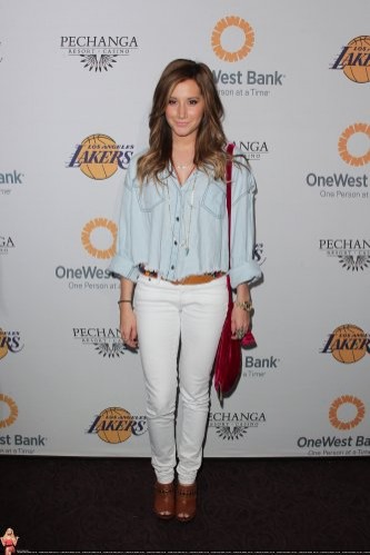 Ashley Tisdale Fotoğrafı