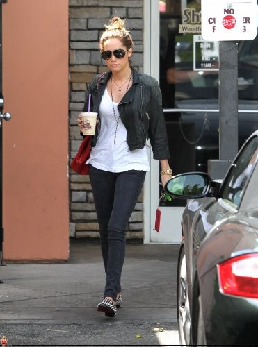 Ashley Tisdale Fotoğrafı