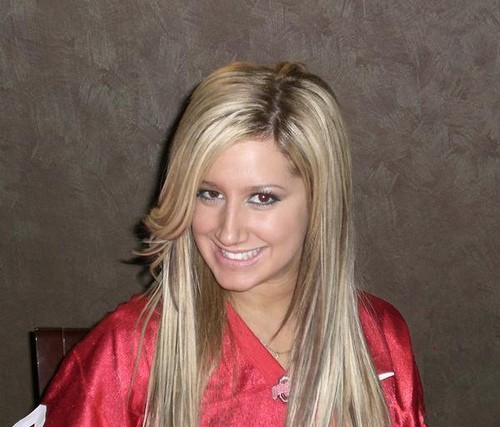 Ashley Tisdale Fotoğrafı