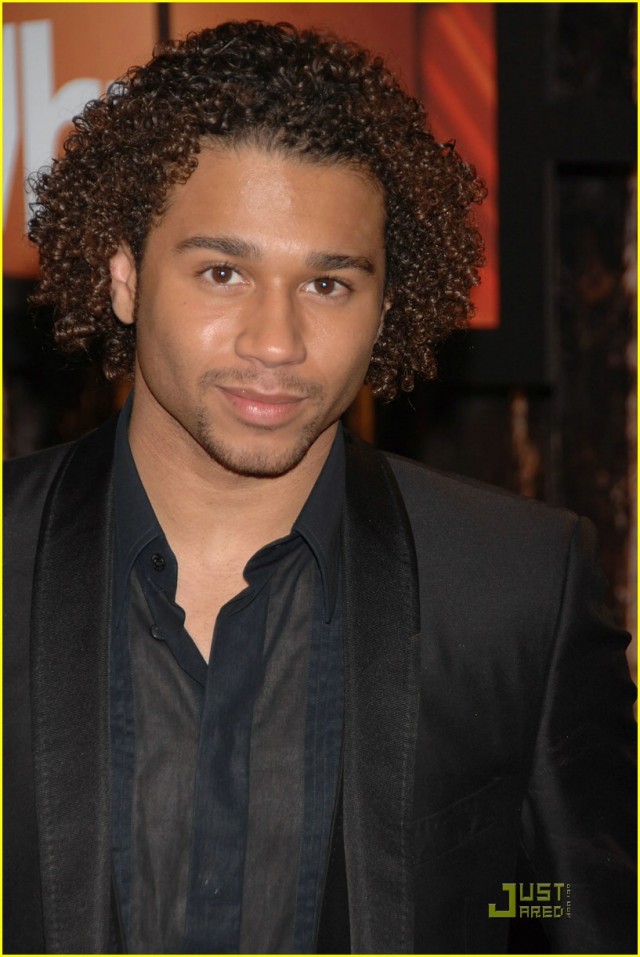Corbin Bleu Fotoğrafı