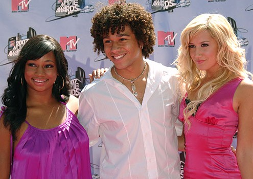 Corbin Bleu fotoğrafı