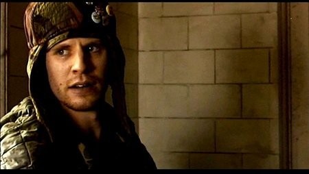 Luke Mably Fotoğrafı